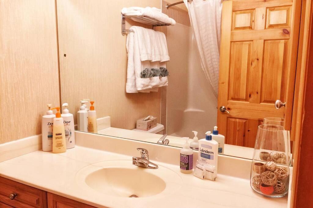 Mountainview -Privatechalet Sleep7- 5Min To Dt Vacation Home Canmore Exteriér fotografie