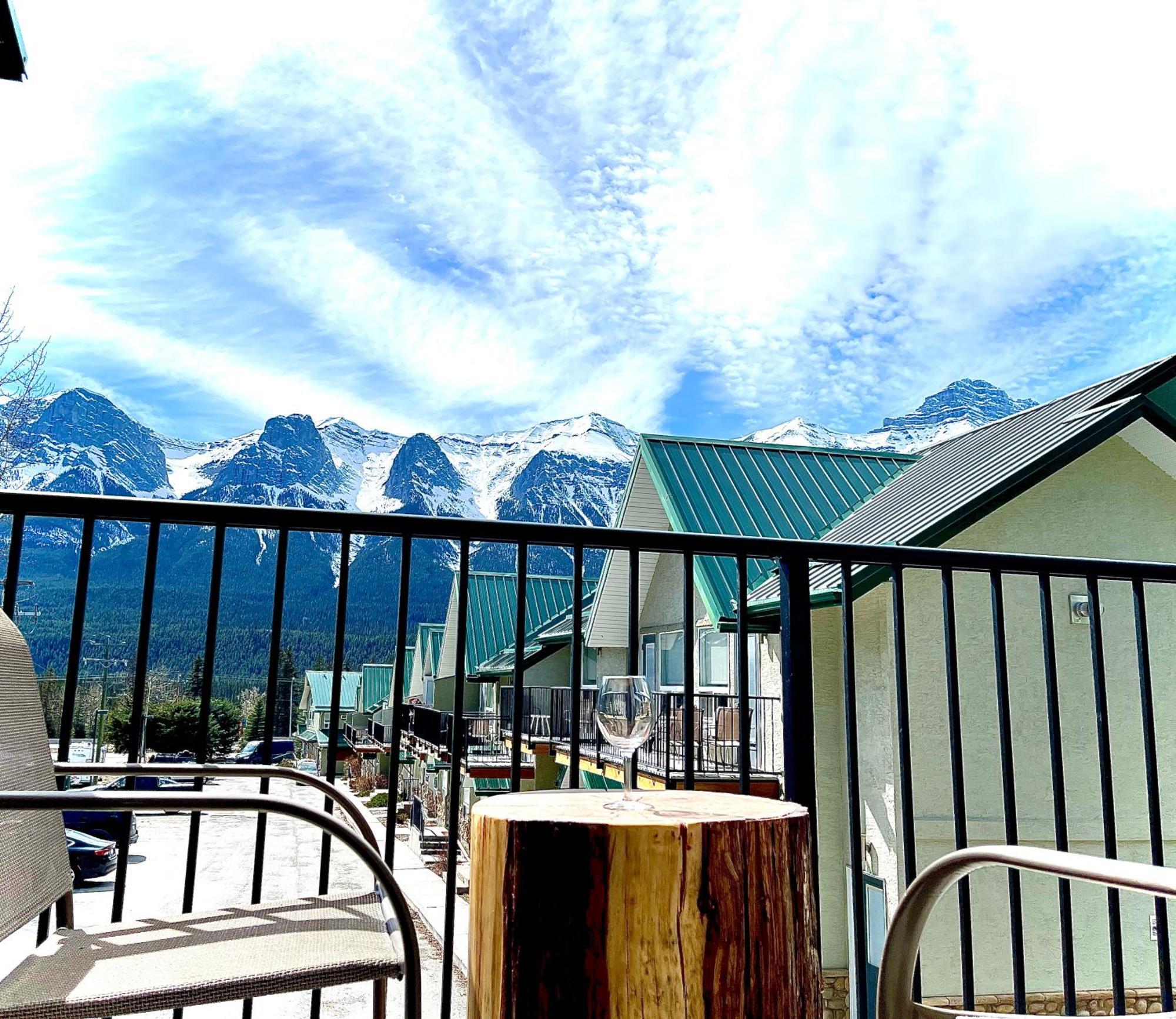 Mountainview -Privatechalet Sleep7- 5Min To Dt Vacation Home Canmore Exteriér fotografie